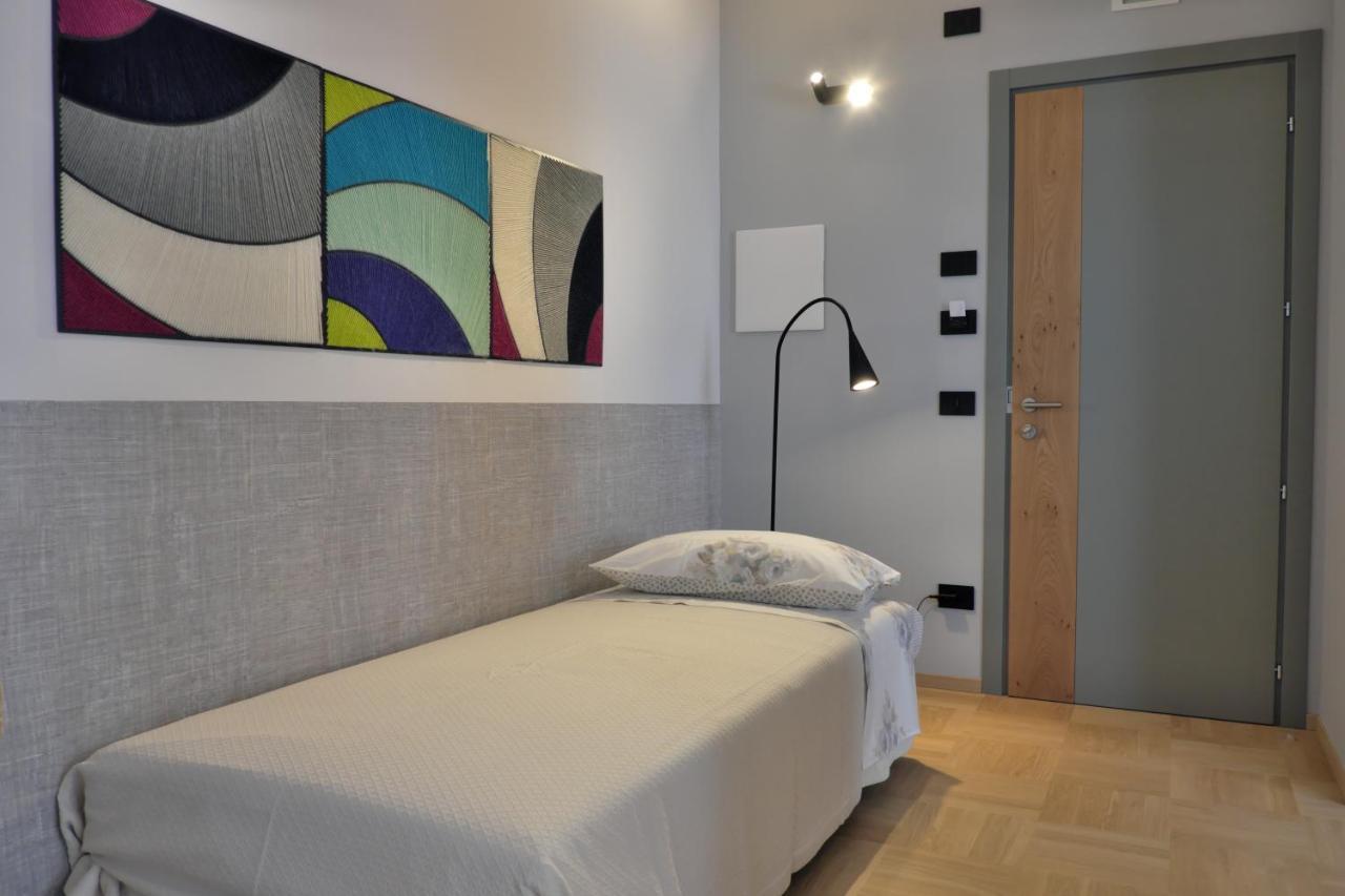 Invento Bnb Unconventional Maison Civitanova Marche Exterior photo